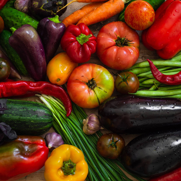 Урожай, Отом. Панорамная коллекция свежих фруктов и овощей. Здоровое питание. Овощи фон
 - Фото, изображение