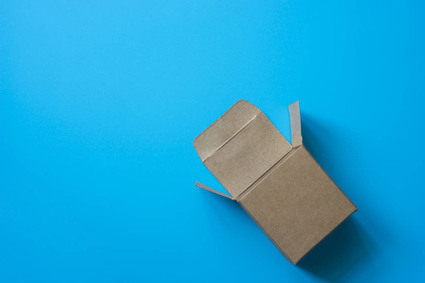 Brown paper cardbox package box with copyspace - Zdjęcie, obraz
