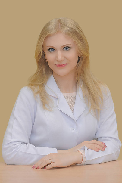 Portrait of a young doctor woman. - Foto, Imagem