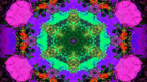 abstrakte Farbe Pinselfarbe explodieren Ausbreitung glatte Konzept symmetrische Muster ornamentale dekorative Kaleidoskop Bewegung geometrischen Kreis und Sternform - Foto, Bild