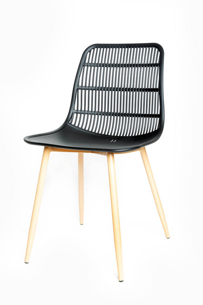 Cadeira moderna preto isolado no fundo branco
 - Foto, Imagem