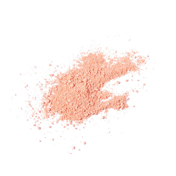 Pó cosmético cor bege esmagado blush paleta isolada no branco
 - Foto, Imagem