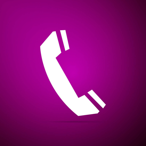 Telefon dłoń ikona na białym tle na fioletowym tle. Telefon znak. Płaska konstrukcja. Ilustracja wektorowa - Wektor, obraz