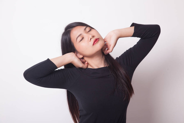 Sleepy young Asian woman yawn on white background - Fotoğraf, Görsel