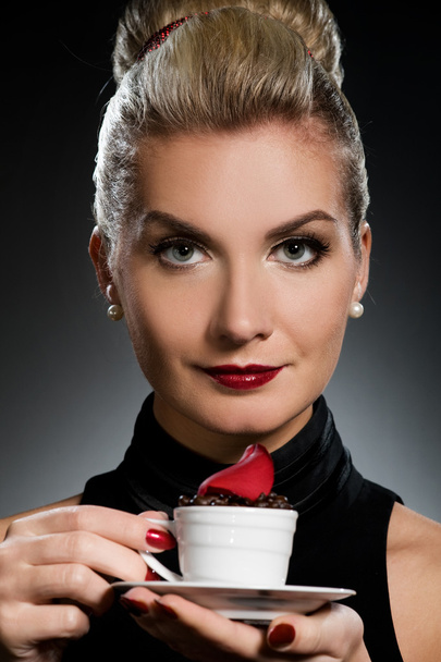 Charming lady with coffee cup - Photo, Image