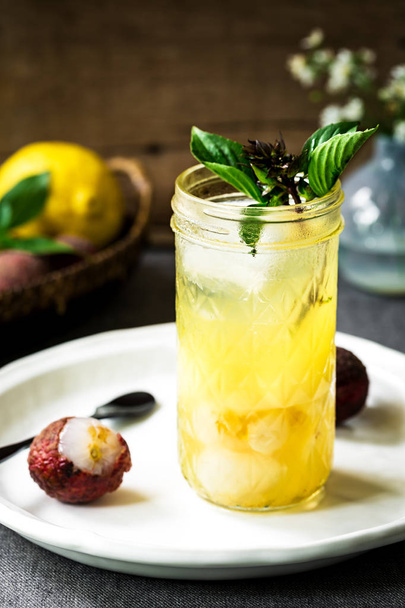  Lemonade with fresh Lychee and Basil - Foto, afbeelding