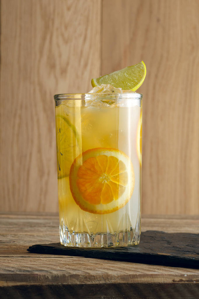 Vodka and orange juice cocktail - Φωτογραφία, εικόνα