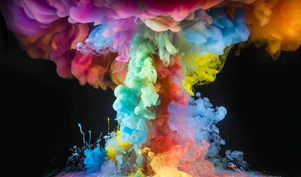 Colorida pintura arco iris gotas de arriba mezclando en agua. Tinta girando bajo el agua. - Foto, Imagen