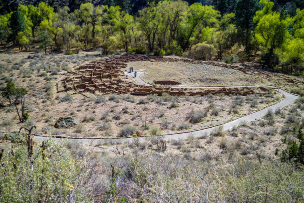 Ősi Anasazi romok Bandelier National Monument, New Mexico - Fotó, kép