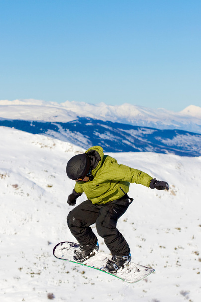 Snowboarder jumping - Foto, immagini