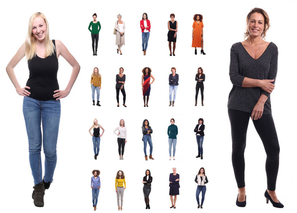 Conjunto de mujeres multirraciales de diferentes edades sobre fondo blanco
 - Foto, Imagen