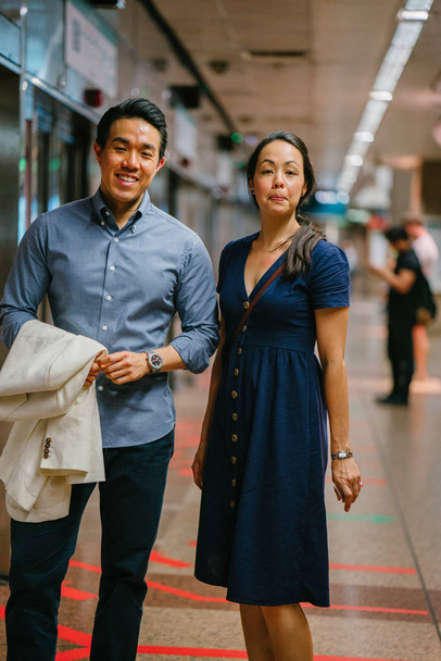 Portrait of an Asian Chinese couple on a date over the weekend. - Foto, Imagen