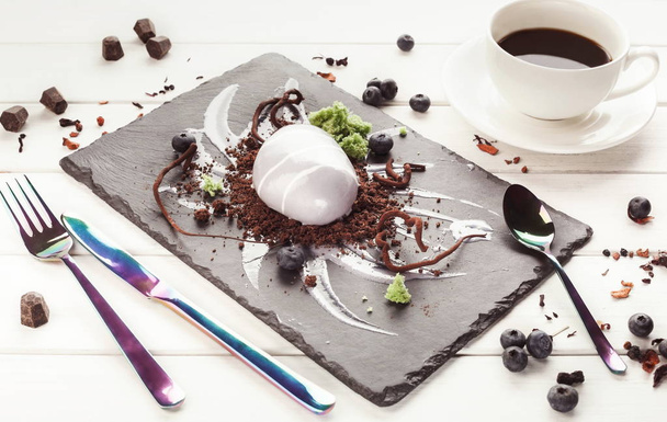Rockshaped mousse restaurant dessert - Fotografie, Obrázek