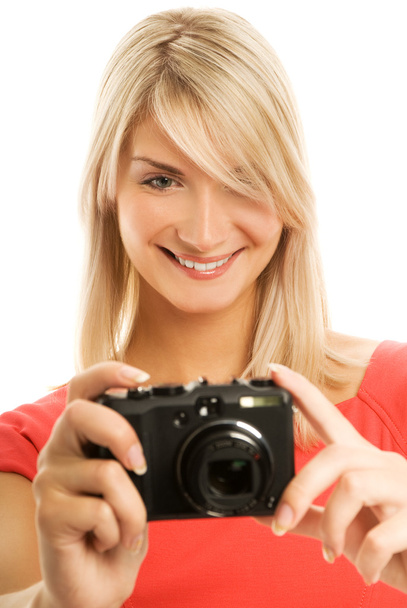 Красивая женщина с цифровой камерой
 - Фото, изображение