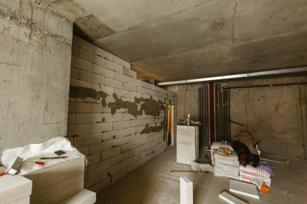 Asunto korjaus seinä korjaus remontti talon remontin kodin remontin laminaatti  - Valokuva, kuva