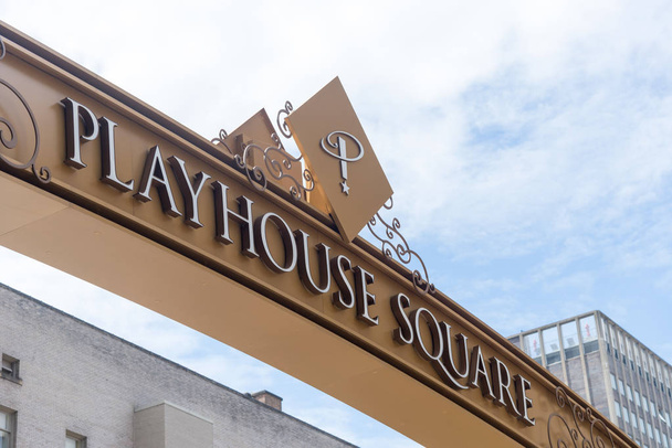 Знак "Playhouse Square" в Кливленде, США
 - Фото, изображение