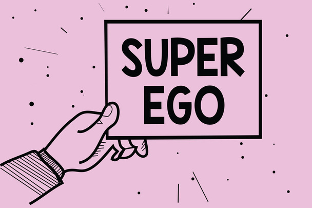 Текст слова Super Ego. Деловая концепция для Я или я любого человека, который наделяет силой всю свою душу Мужчина держит в руке бумагу, передающую информацию пунктирный фиолетовый фон
 - Фото, изображение