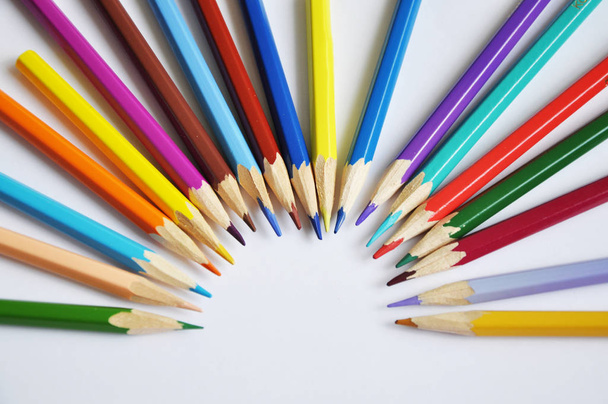 crayons lumineux de différentes couleurs
 - Photo, image