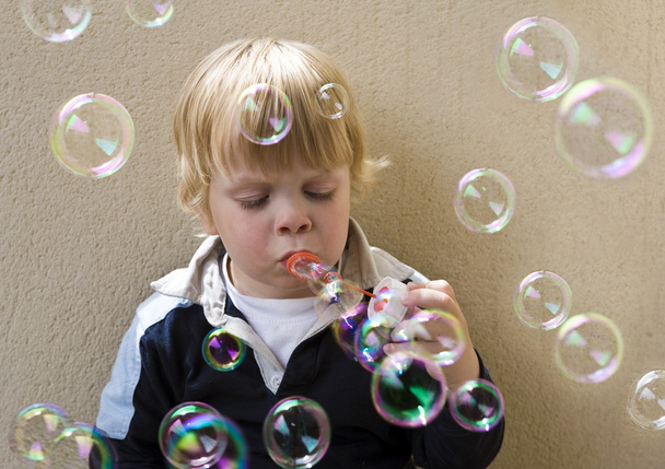 Blowing bubbles - Foto, Imagem