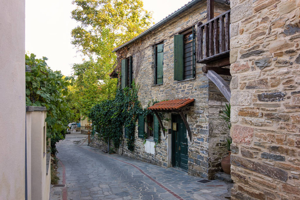     Αρχιτεκτονική του παλιού χωριού της Νικήτης, Σιθωνία, Χαλκιδική, Ελλάδα  - Φωτογραφία, εικόνα
