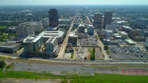 Vídeo aéreo Autopista I10 sobre el río Mississippi Baton Rouge Louisiana
 - Imágenes, Vídeo
