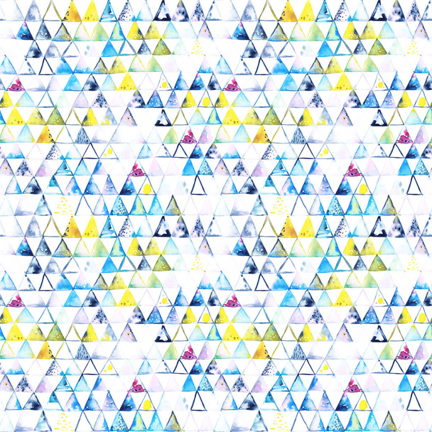 Naadloze patroon met abstracte geometrische driehoeken. Aquarel vlekken, vormen, mooie verf vlekken zoals kosmische nevel. Achtergrond voor feestjes, feestdagen, verjaardagen. - Foto, afbeelding
