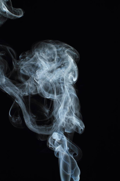 White smoke texture on black background - Valokuva, kuva