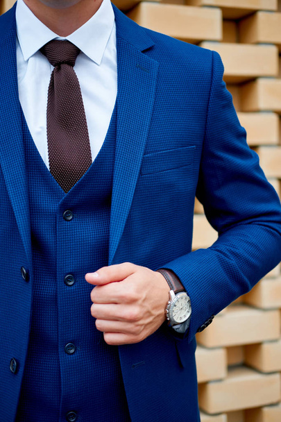 Businessman style. Men style. Man in custom tailored business suit posing outdoors - Fotografie, Obrázek