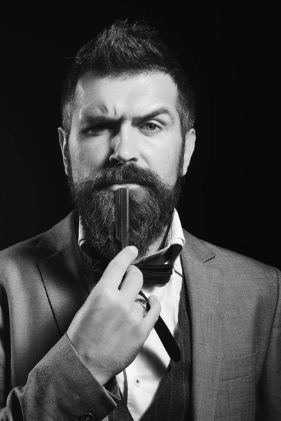Handsome businessman wearing a suit and a tie - Fotografie, Obrázek