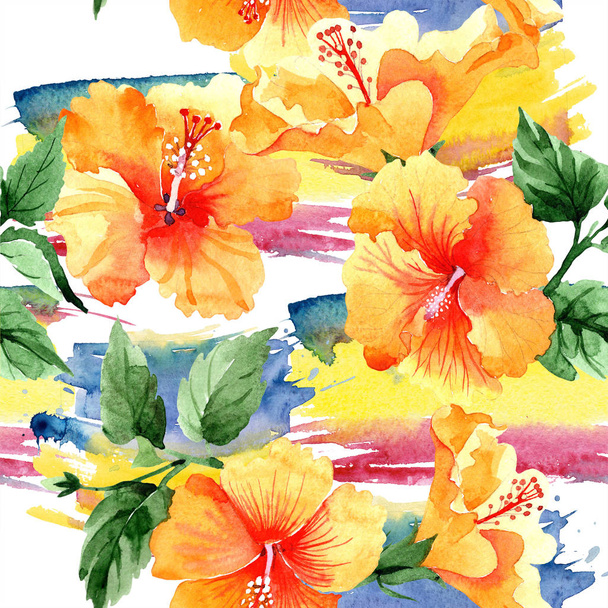 Watercolor orange naranja hibiscus flowers. Floral botanical flower. Seamless background pattern. Fabric wallpaper print texture. Aquarelle wildflower for background, texture, wrapper pattern. - Photo, Image