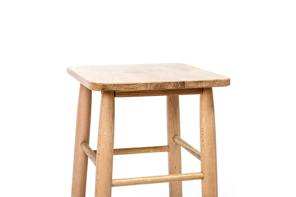 dřevěná stolička nábytek izolované na bílém pozadí.  - Fotografie, Obrázek