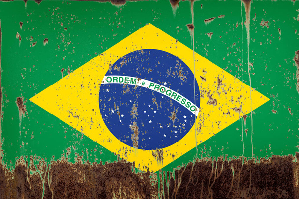 Εθνική σημαία της Βραζιλίας στο Σκουριασμένο μέταλλο υφή  - Φωτογραφία, εικόνα