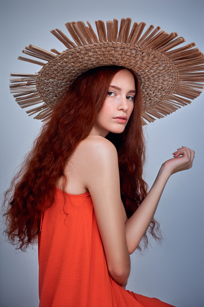 redhead - Zdjęcie, obraz