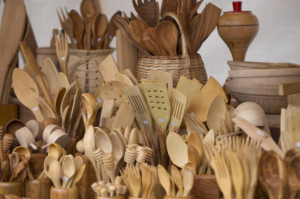 Tienda de utensilios de cocina de madera
 - Foto, imagen