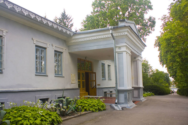 Winnicy, Ukraina - 4 Sierpień 2018: Dom-Muzeum słynnego chirurga Nikołaj Pirogow w winnicy - Zdjęcie, obraz