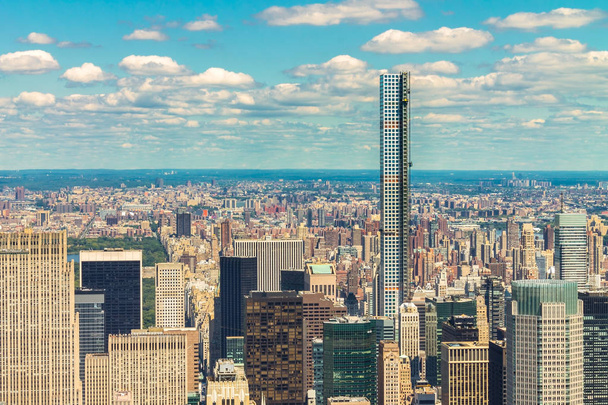 New York City Manhattan skyline aerial view with skyscrapers, Hudson and clouds sky. - Fotografie, Obrázek