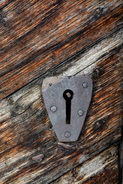 Staré dveře skříňky starý, vyřezávané dřevěné dveře - Fotografie, Obrázek