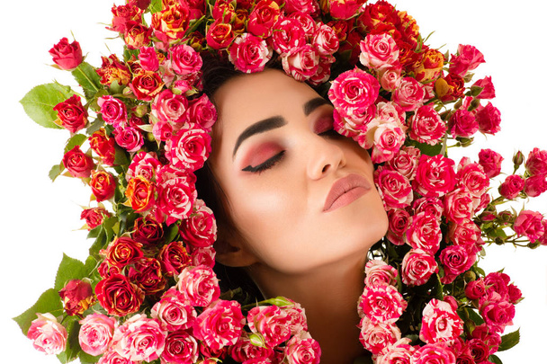 portre kadın makyaj yüz kırmızı gül çiçek  - Fotoğraf, Görsel