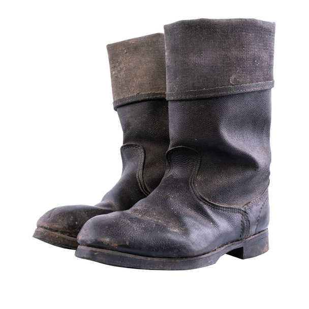 Buty retro - Kirza buty na białym tle, używany w Związku Radzieckim, dla żołnierzy w armii i pracy, retro buty wykonane ze sztucznej skóry - Zdjęcie, obraz