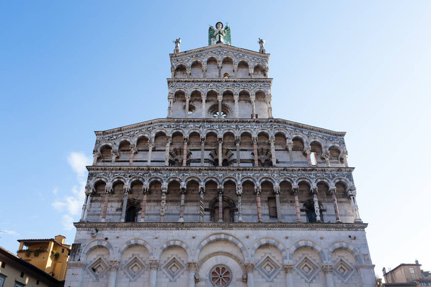 Church of San Michele. Lucca landmark. Italian panorama, Tuscany, Italy - Фото, изображение