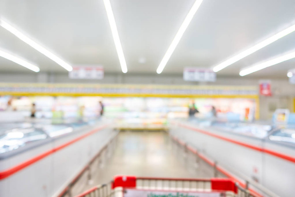 Fond flou abstrait dans le supermarché. panier et achats dans le concept de supermarché
. - Photo, image