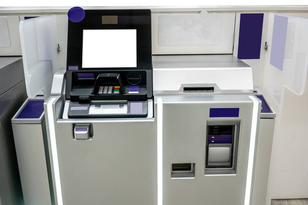 Geldautomaten lila und silber. die Stationsautomaten. - Foto, Bild