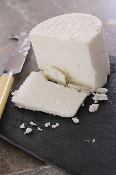 приготування молочних порцій сиру
 - Фото, зображення