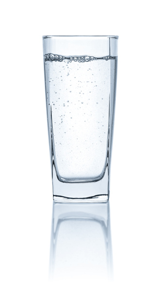 水の冷たいガラス - 写真・画像