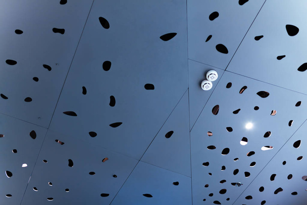 Interieur van modern restaurant plafond. Stoom-punk, pop-art, high-tech, loft stijl ontwerp - Foto, afbeelding