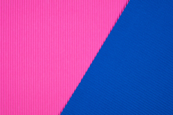 Textura de papel ondulado azul e rosa, use para fundo. cor vívida com espaço de cópia para adicionar texto ou objeto
. - Foto, Imagem