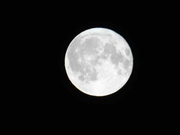  Szczegółowy widok zbliżenie księżyca, Księżyc, księżyc na niebie ciemna - Zdjęcie, obraz