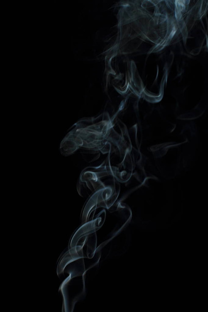 White smoke texture on black background - Fotografie, Obrázek