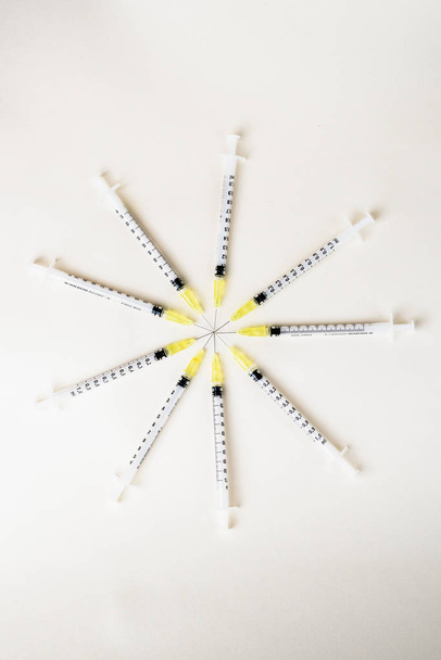 Fine syringes for use in medicine - Foto, imagen