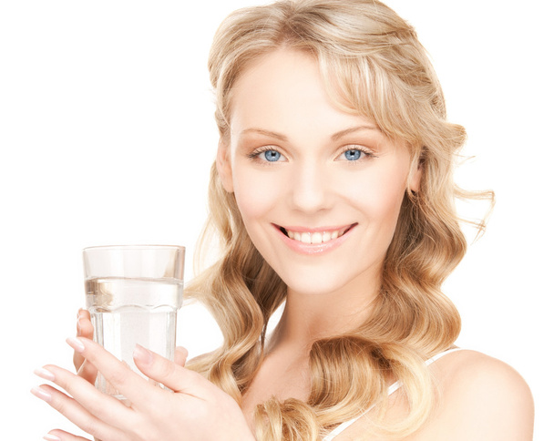 Woman with glass of water - Zdjęcie, obraz